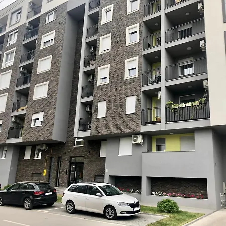 아파트 Biro 수보티차